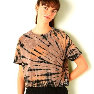 NWT Victoria's Secret PINK Shortsleeve T-shirt